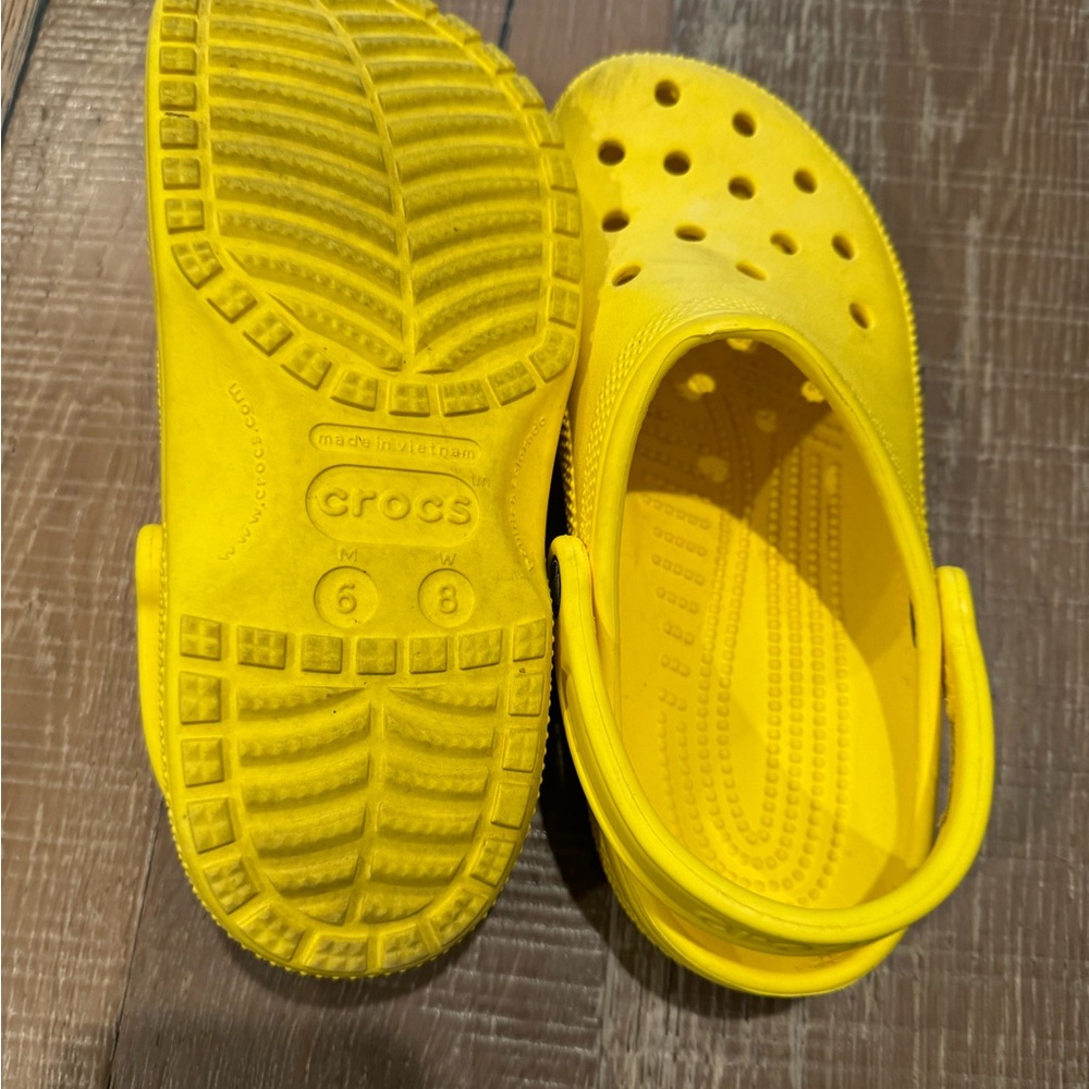 Crocs - Picture 3 of 3